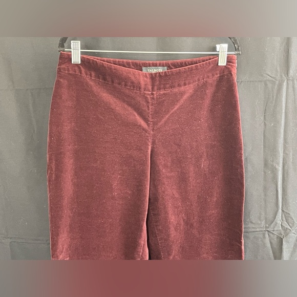 Talbots Women Curvy Fit Velvet Straight Pants Burgundy Flat Front - Picture 2 of 11
